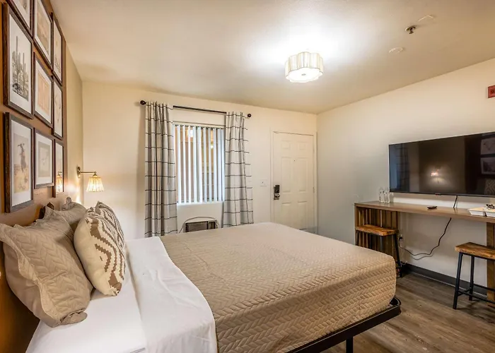 Cozy Retreat In For 2 Guests Tolleson