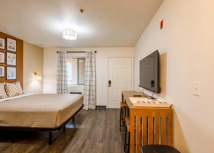 Apartment Cozy Retreat In For 2 Guests